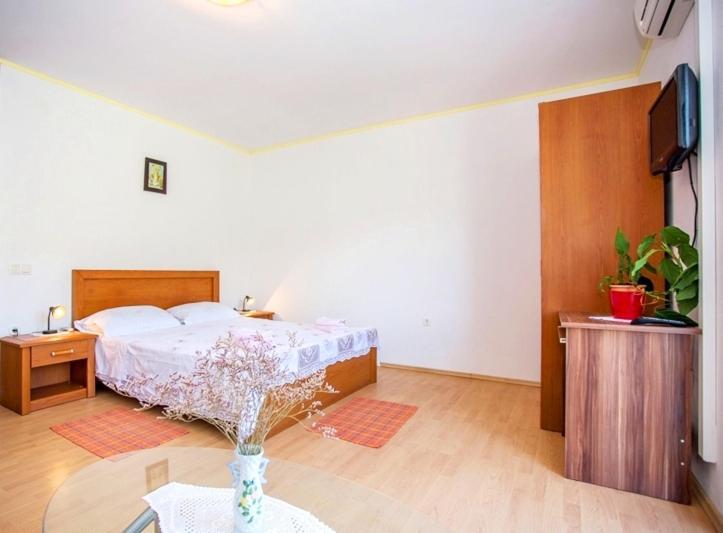 Apartment Varezic Ston Εξωτερικό φωτογραφία