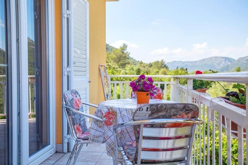 Apartment Varezic Ston Εξωτερικό φωτογραφία